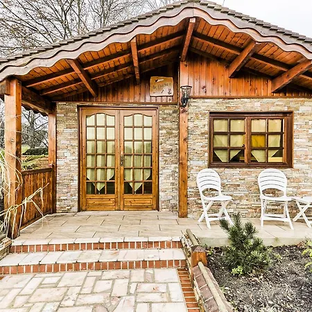 Montevrain Cottage *